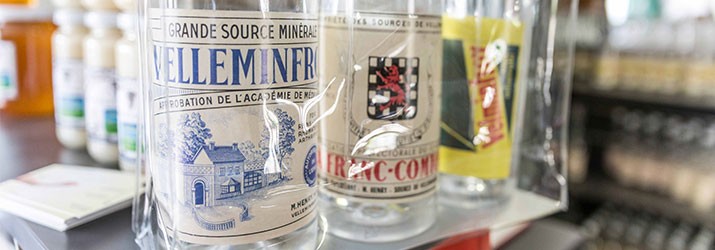 Souvenirs boutique source de Velleminfroy