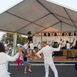 Danseuses avec eau de Velleminfroy