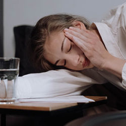 Boire de l'eau pour combattre la fatigue